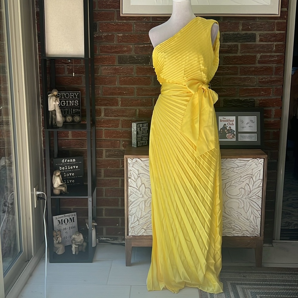 Milly Estelle Pleated Satin One-Shoulder Dress NWT Size 12 - Picture 6 of 9